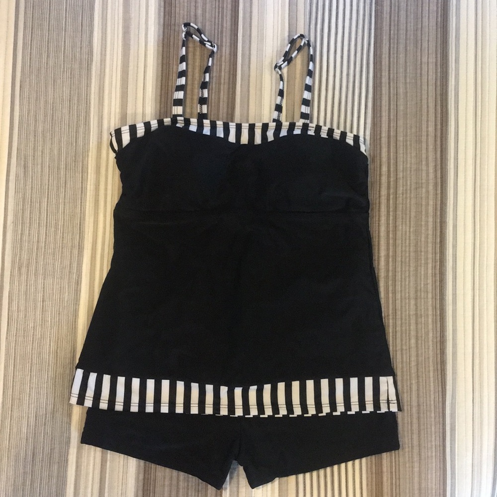 LILIGAL Modest Sporty Tankini